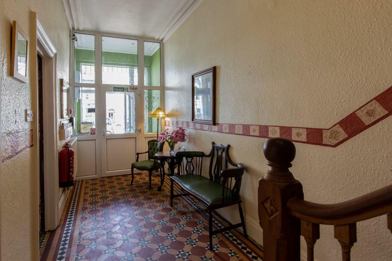 Clifton Villa Guest House Llandudno Dış mekan fotoğraf